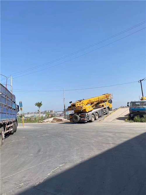 赣榆区25吨吊车的租赁价格大概是多少？