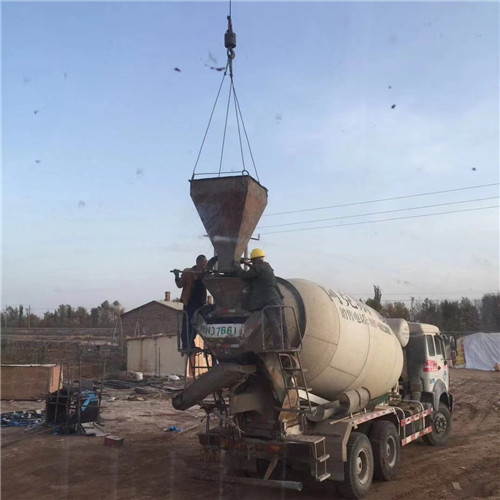 赣榆区“精准瞄准”—— 吊车的 “定位导航” 技术